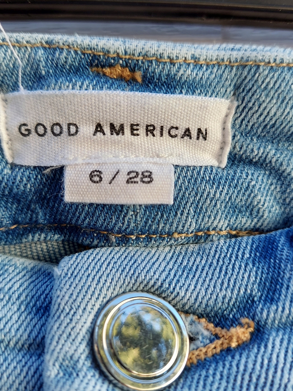 Good American Light Blue Bootcut Woman Jeans Size 6/28 - Picture 5 of 6
